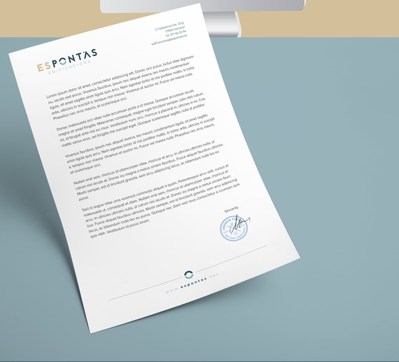 Mockup de carta con membrete corporativo de Es Pontàs