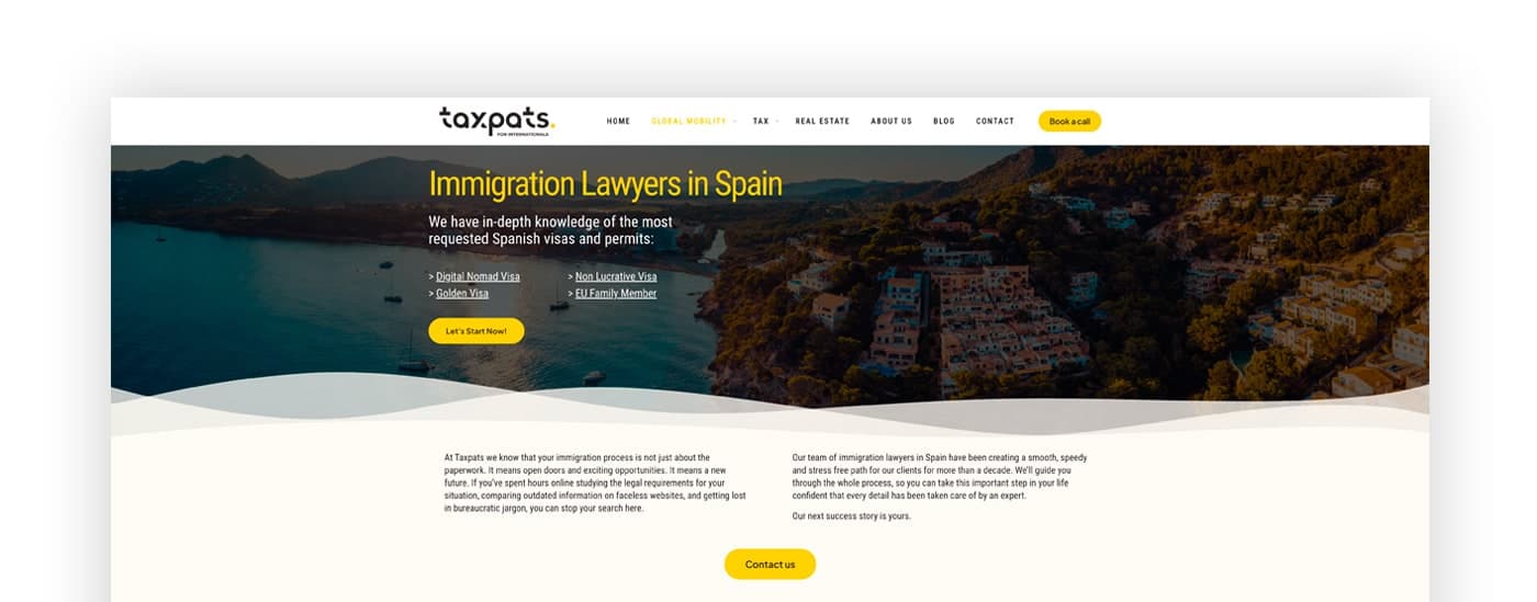 Cabecera Immigration Lawyers in Spain con fotografía nocturna de una cala