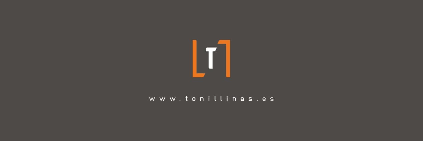 Símbolo del logotipo LTl en naranja y blanco junto a la dirección web