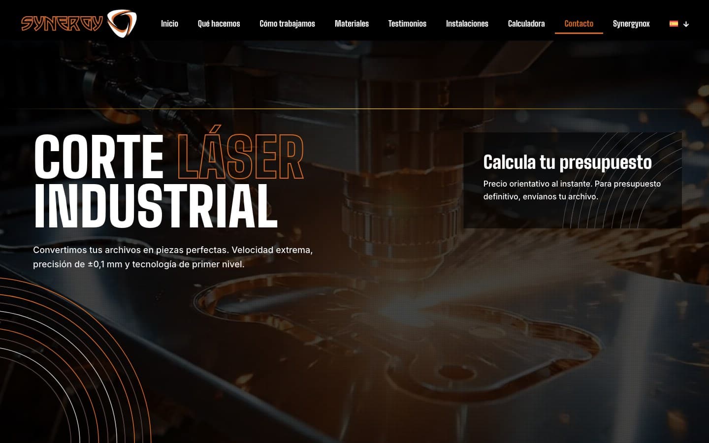 Cabecera de la home con titular Corte Láser Industrial sobre imagen de cabezal cortando chapa